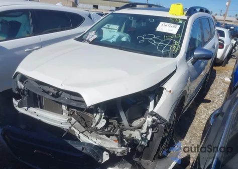 2020 Subaru Ascent Touring z USA, uszkodzony, nr VIN 4S4WMARD5L3432141